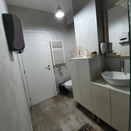 Apartament Sarah