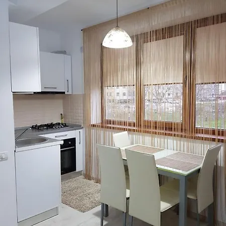 Sarah Apartament *
