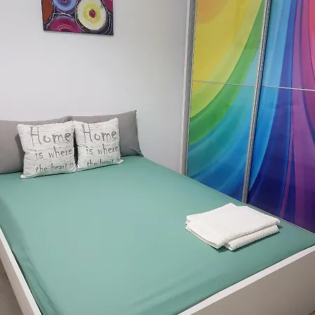 Apartament Sarah Constanţa